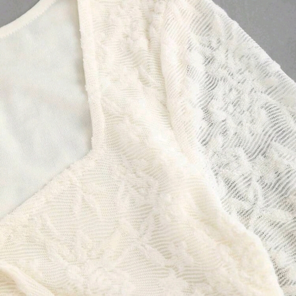 Women's Autumn/Winter Knit Jacquard French Romantic Minimalist Style T-Shirt - Picture 4 of 4